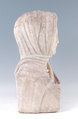 Lot 1284 - A large early 20th century carved white marble...