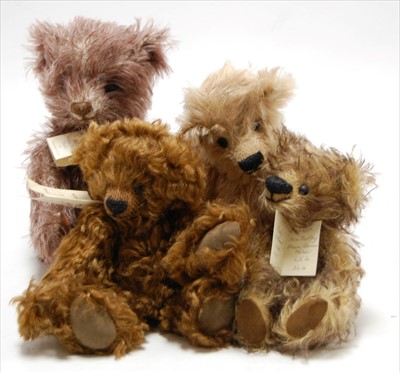 Lot 2262 - A Honey Hill Collectors' bear, "Beesum" by...