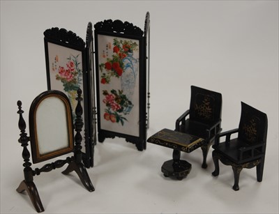 Lot 2279 - A large collection of dolls house furniture...