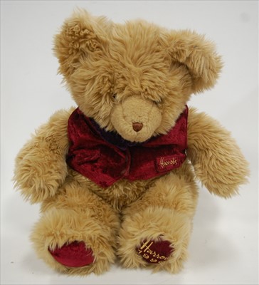 Lot 2280 - A Harrod's year bear for 1996, light brown...