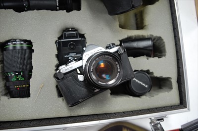 Lot 72 - A Pentax ME series camera, in fitted case with...