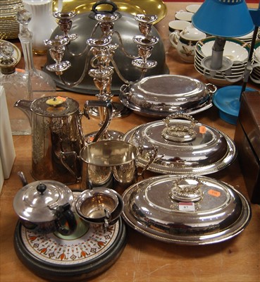 Lot 87 - A collection of miscellaneous silver plated...
