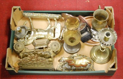 Lot 142 - A box of miscellaneous items, to include...