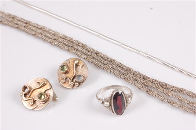 Lot 350 - Assorted contemporary silver costume jewellery...