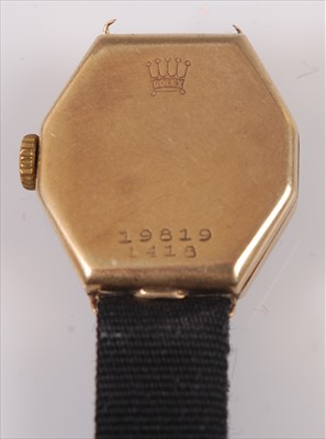 Lot 356 - A vintage ladies 9ct gold cased Rolex wrist...