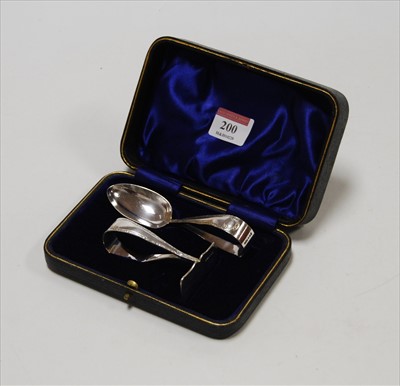 Lot 200 - An early 20th century silver plated two-piece...