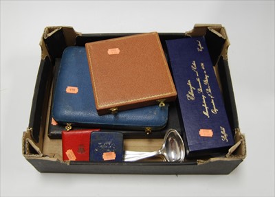 Lot 218 - A box of miscellaneous items, to include...