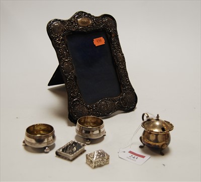 Lot 243 - An early 20th century silver clad easel photo...
