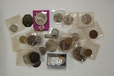 Lot 275 - A collection of miscellaneous British and...