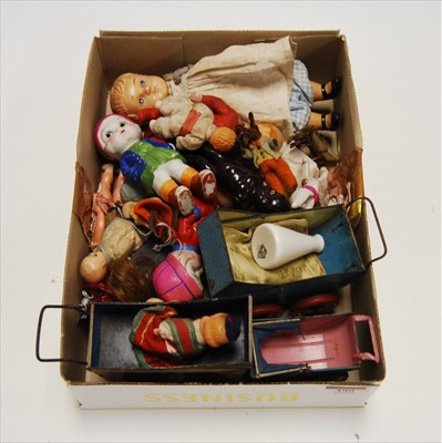 Lot 399 - A collection of miniature childrens' dolls