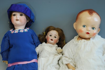 Lot 2347 - A Porzellanfabrik Mengersgereuth bisque head doll