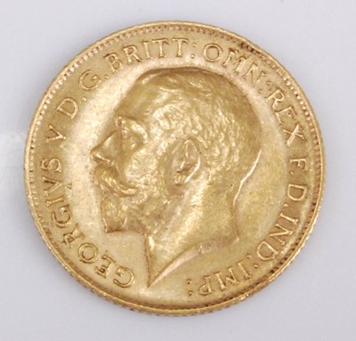 Lot 452 - Great Britain, 1912 gold half sovereign