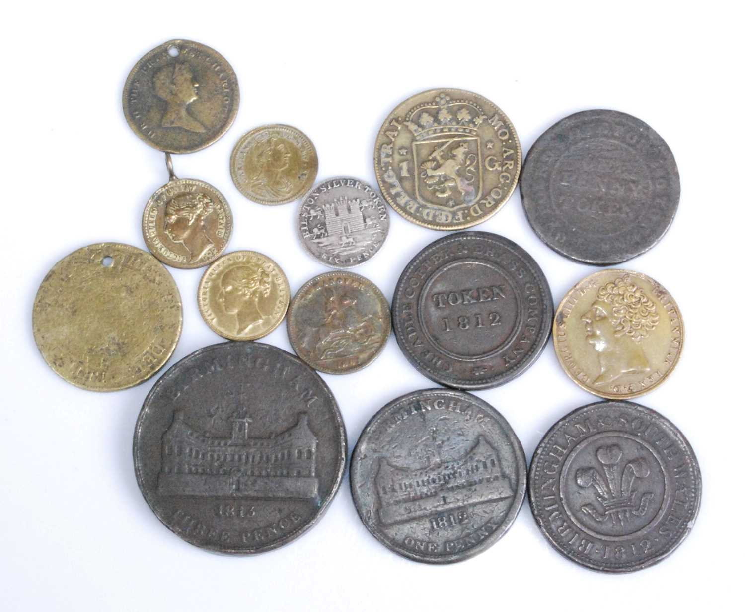 Lot 462 - A collection of tokens and coin weights to include