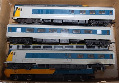 Lot 768 - A 3-car Pullman diesel train BR grey/blue (G)...