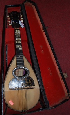 Lot 75 - A mid-20th century Italian mandolin, bearing a...