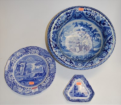 Lot 107 - A 19th century blue and white transfer...