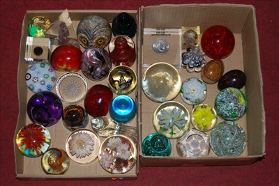 Lot 168 - A collection of assorted paperweights, to...