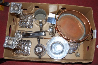 Lot 221 - A box of miscellaneous metalware, to include a...
