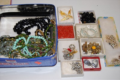 Lot 450 - A box of miscellaneous mainly costume...