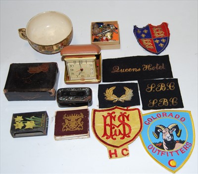 Lot 455 - A box of miscellaneous items, to include a...