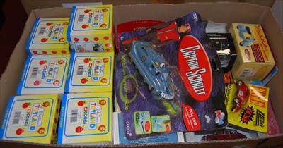 Lot 529 - A box of mixed modern release diecasts to...