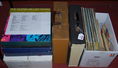 Lot 553 - A collection of vinyl records, to include...