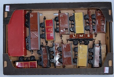 Lot 365 - Fourteen unboxed LMS Hornby wagons, various...