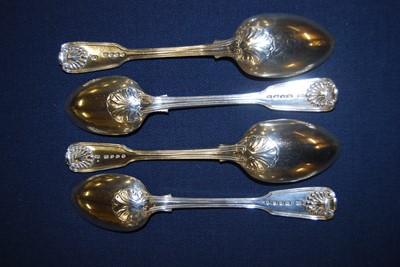 Lot 1177 - An early Victorian silver part cutlery suite,...