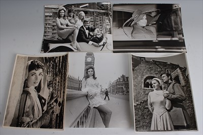 Lot 581 - A collection of mid-20th century photographs
