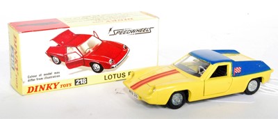 Lot 1924 - A Dinky Toys No. 218 Lotus Europa comprising...