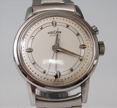 Lot 1269 - A gent's steel Vulcain Cricket alarm watch,...