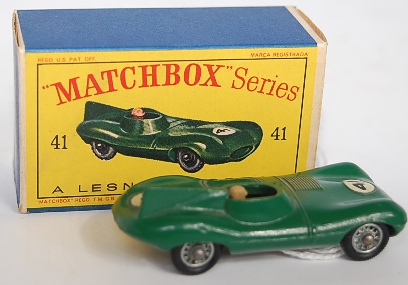 Lot 2301 - A Matchbox 1/75 series No. 41B Jaguar