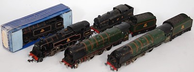 Lot 845 - Five Hornby Dublo 3-rail locos:- 2 x Duchess...