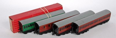 Lot 854 - Four tinplate Hornby Dublo suburban coaches,...