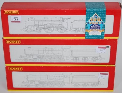 Lot 882 - Three Hornby locos and tenders: R2424 BR lined...