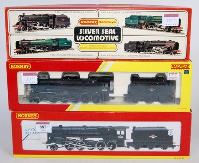 Lot 887 - Three Hornby locos and tenders: R552 BR gloss...