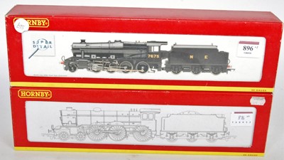 Lot 896 - Two Hornby locos and tenders: R2227 NE wartime...