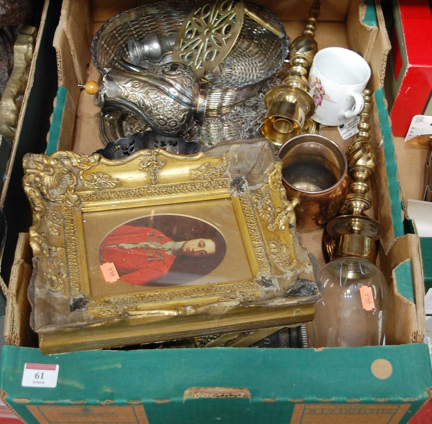 Lot 61 - A box of miscellaneous items to include...