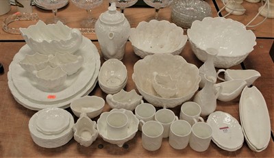 Lot 122 - A collection of modern Coalport Countryware...