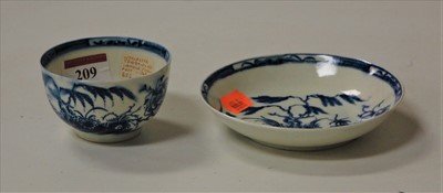 Lot 209 - An 18th century Worcester blue and white tea...