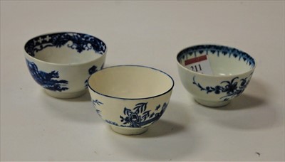 Lot 211 - An 18th century Worcester blue and white tea...