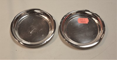 Lot 282 - A pair of modern Irish silver dishes, of plain...