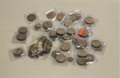 Lot 318 - A small collection of British coinage mainly...