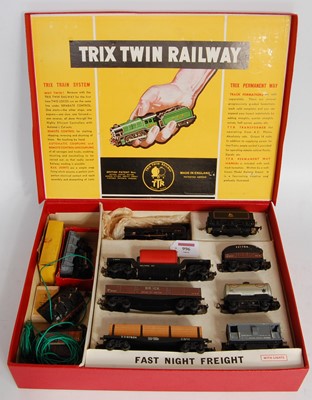 Lot 996 - Trix twin Railway: 'Fast Night Freight' set,...