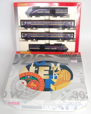 Lot 1015 - Hornby Train pack R2500 Great Western Trains...