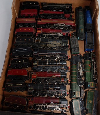 Lot 942 - Large tray containing 15 locos and tenders...