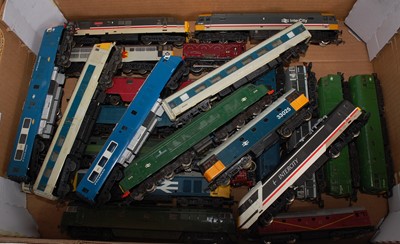 Lot 1019 - Large tray containing 17 diesel locos, one...