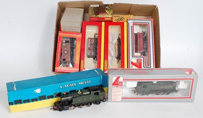 Lot 1056 - Mixed collection of model railway items Lima...