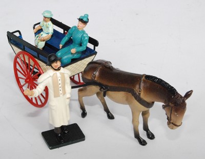 Lot 1258 - A collection of Marlborough Military Models...