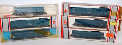 Lot 1059 - Selection of 6 N gauge BR blue diesel...